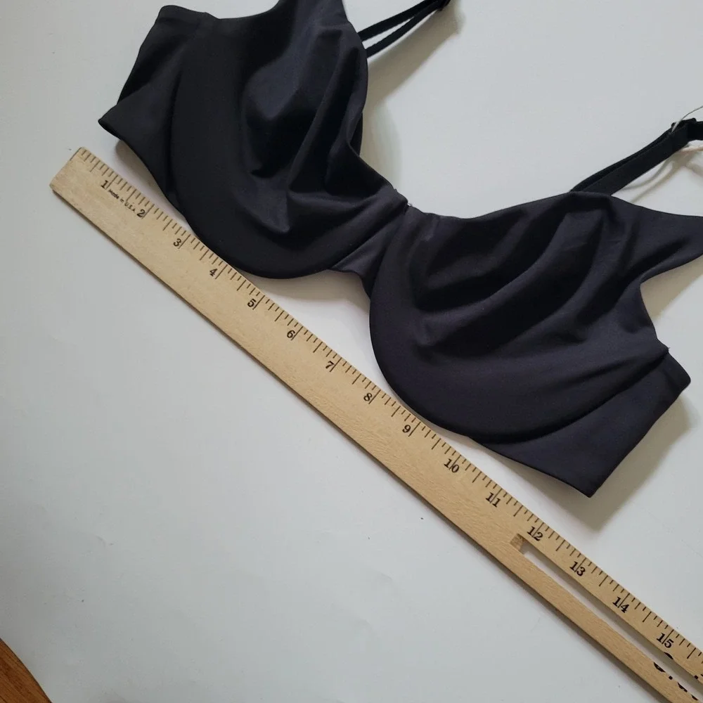 Skims Full Coverage Bikini Top‎ 4 B Cup Black Underwire Recycled Swim Beachy